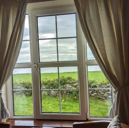 Harbour House 5* Castlegregory